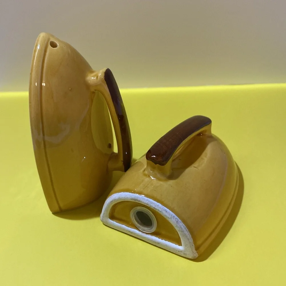Vintage Collectible Iron Shaped Salt And Pepper Shakers From South Carolina
